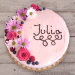 Torte "Blumen Halbmond"